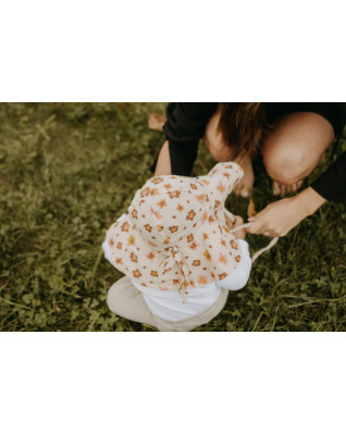 T-TOMI BIO Mušelínový klobouček Daisies (0-6 měsíců)